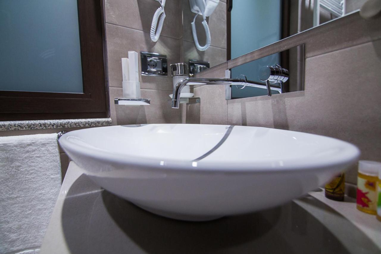 Hotel Regal Korce Værelse billede