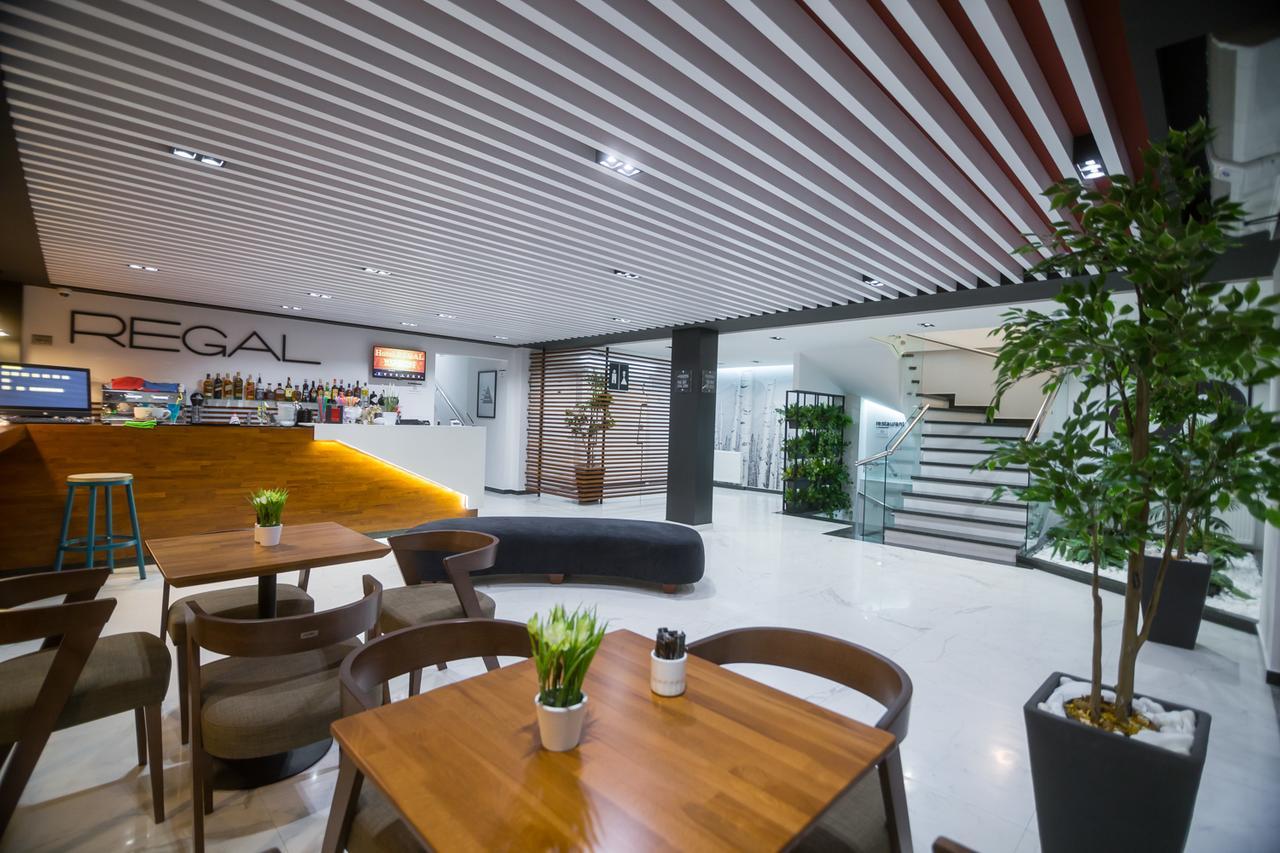 Hotel Regal Korce Eksteriør billede